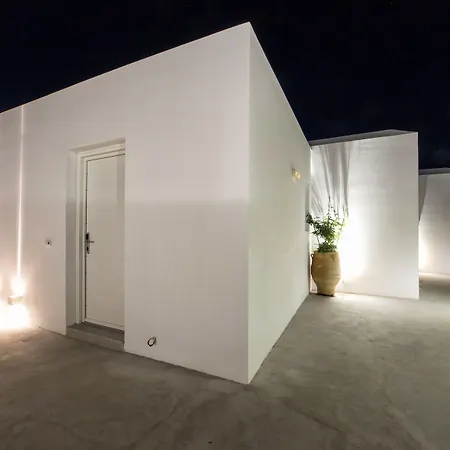 Agnanti & 5* Párosz