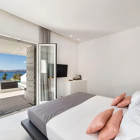 Agnanti & 5* Parikia (Paros)