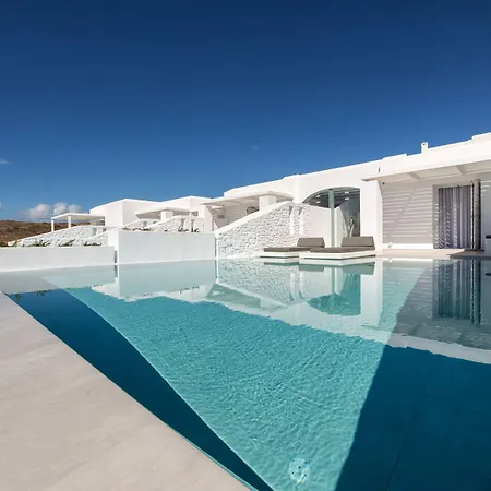 Agnanti & Parikia (Paros)