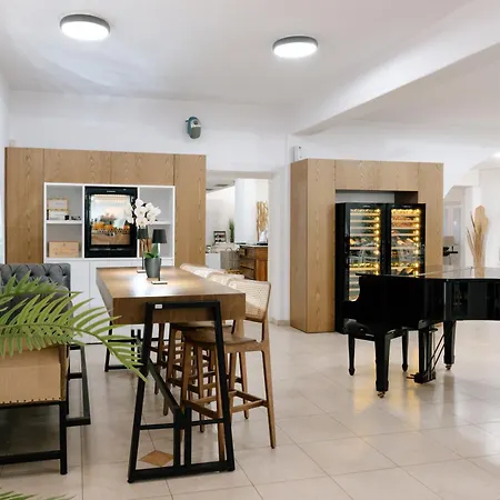 Hotel Agnanti & Parikia (Paros)